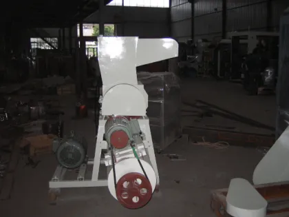 Plastic Recycling Grinding Crushing Machines