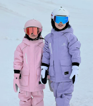 Kinderski -Kleidung warm eingedickt