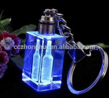 2016 Elegant and graceful engraving peer bottle laser crystal glass keychain