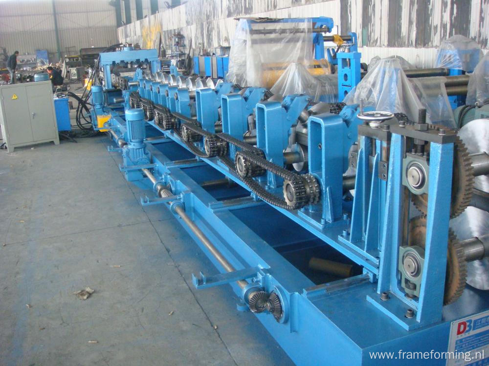 80-300 C Z Purlin Cold Roll Forming Machine