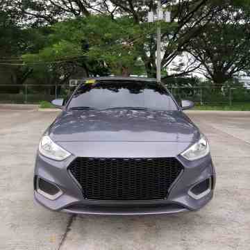 Accesorios 4x4 Grilla frontal para acento 2020