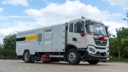 New Energy Electric Hybrid 10 Cubic Meters Sweeper Road Sweeper by Dongfeng Tianjin with Nintex Agent Battery