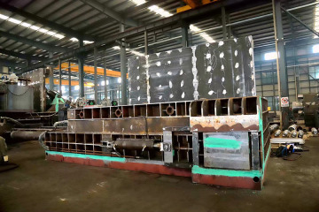 side push scrap cars baler machine