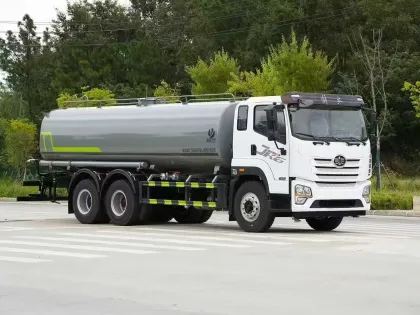 FOTON Water Tank Truck with Advanced Sprinkler System