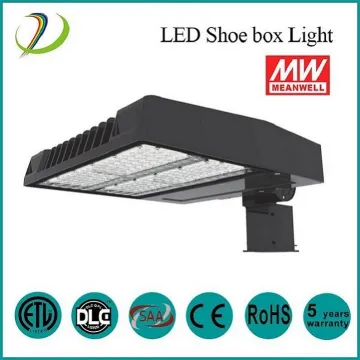 Outdoor led street light for parking lot