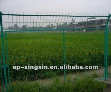 rabbit proof farm fence &farm gate