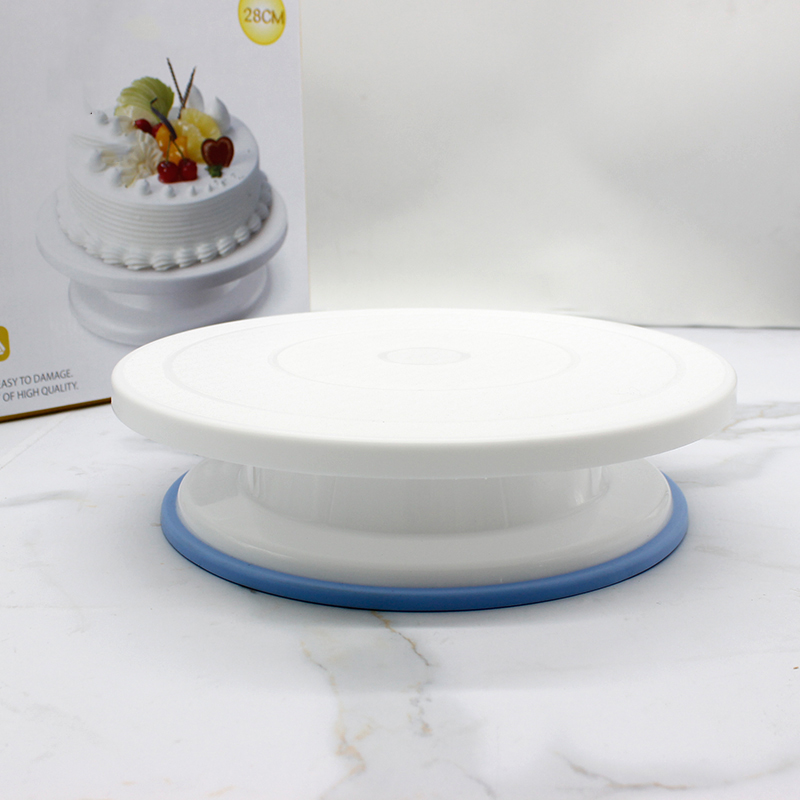 Revolving Plastic Cake Stand with Non-Slip Base (4)