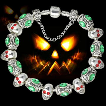 Halloween Gifts Skull Charm Beads Bracelet Jewelry