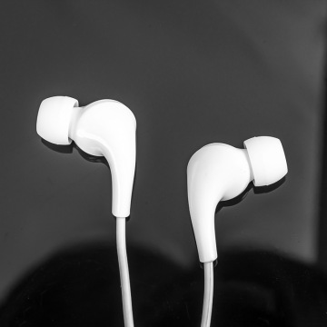 Oem all&#39;ingrosso nuovo auricolare mp3 in-ear stereo bilaterale cablato