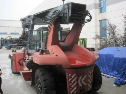 Kalmar 45 Ton Reachstacker DRF45 - Original Painting