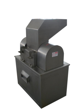 Dried eggplant coarse crushing machine