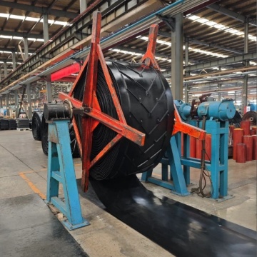 Chevron Conveyor Belts ချော်မှု တိုက်ဖျက်ရေး