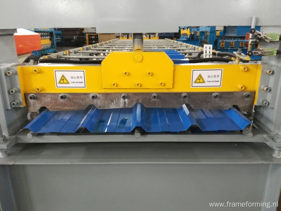 color steel roof machine roll forming