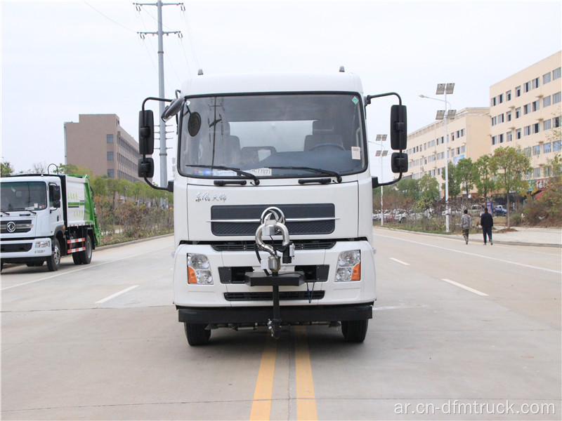 شاحنة Dongfeng Water Tanker مع ديزل للبيع