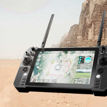 Skydroid H30: 16 Channels Digital Video Data Transmission Drone Remote Control with 1.4GHz/2.4GHz/800MHz Technology