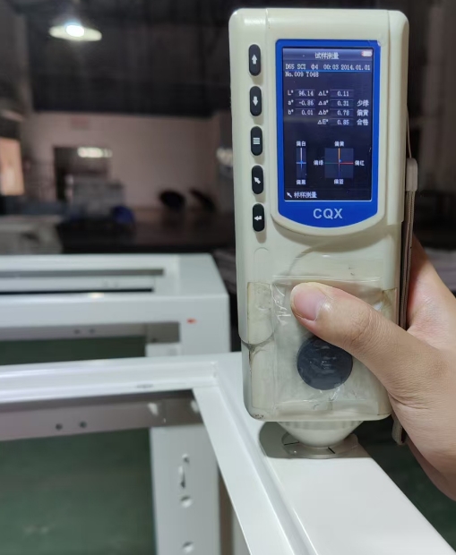 Color difference measurement