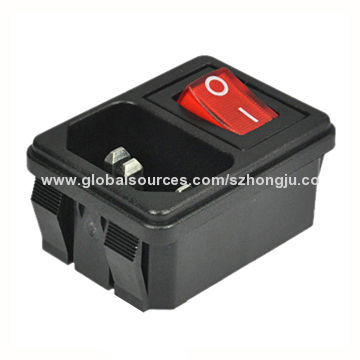 PA66 AC 3-in-1 Power Socket for Overload Protection Multifunction