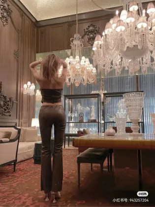 VEKO Luxury Baccarat Crystal Chandelier for Home and Wedding