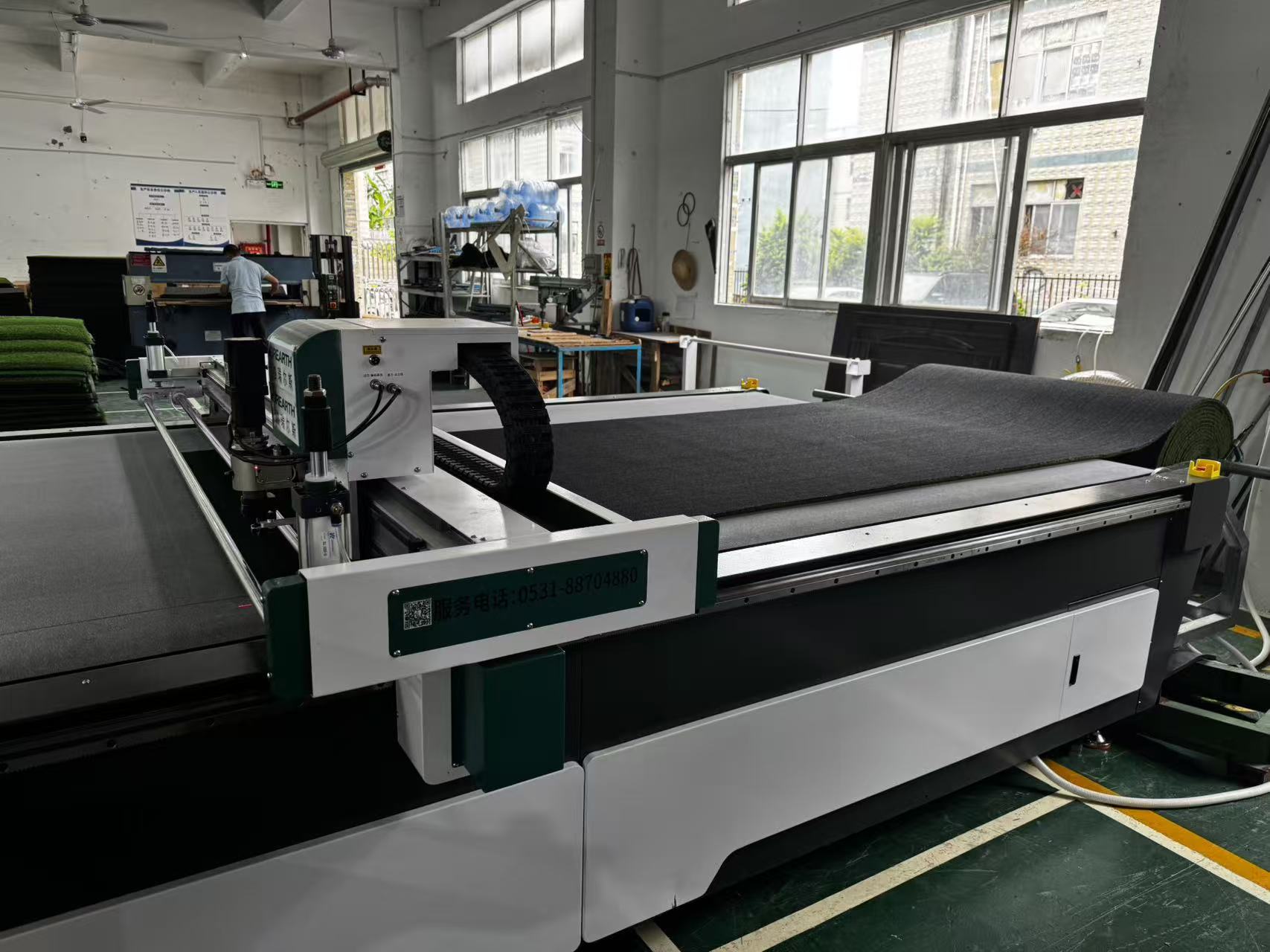 Custom artificial turf cutting for golf mats and putting greens
