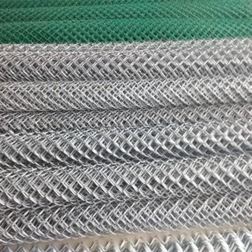 Hot dipped galvanized chain link wire mesh