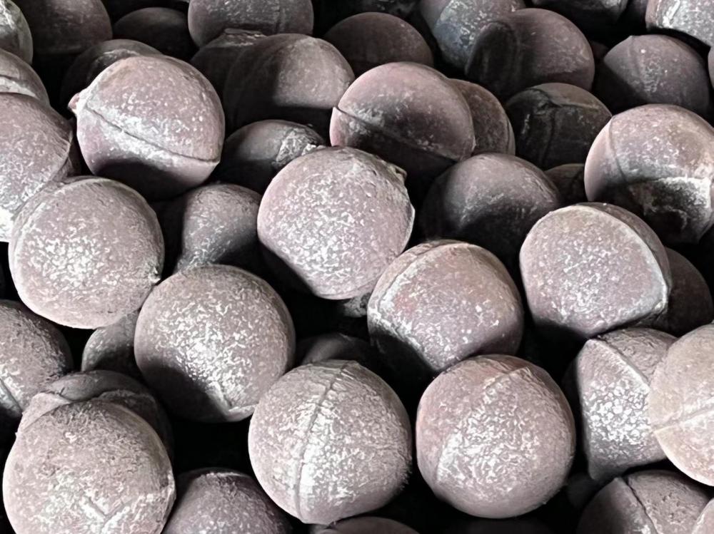 Cast steel alloy wear-resistant steel ball