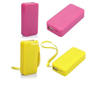 Factory Price Universal 4400mAh Power Bank for Smartphone