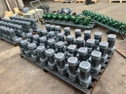 Right Angle Sew Gear Motor for Conveyor Systems