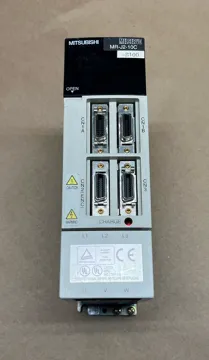 MR-J2-10C-S100 Mitsubishi 1.1A Output servo control driver