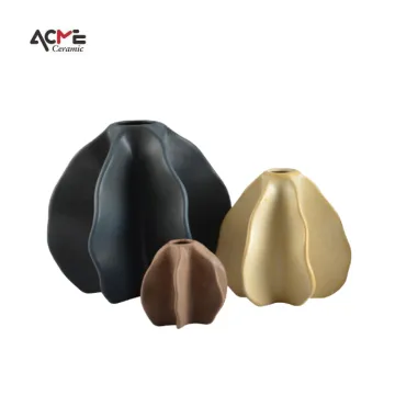 Retro Nordic Rustic Boho Style White Clay Pottery Flower Vases and Minimalistic Ceramic Bud Bowls