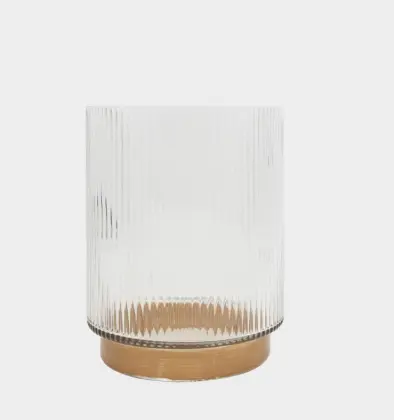 Home Decoration Shatterproof Glass Vase with Golden Bottom