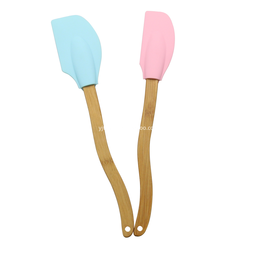 Plastic Spatula