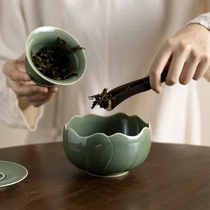 Yue Qing Small Jianshui Porcelain Kung Fu Tea Set