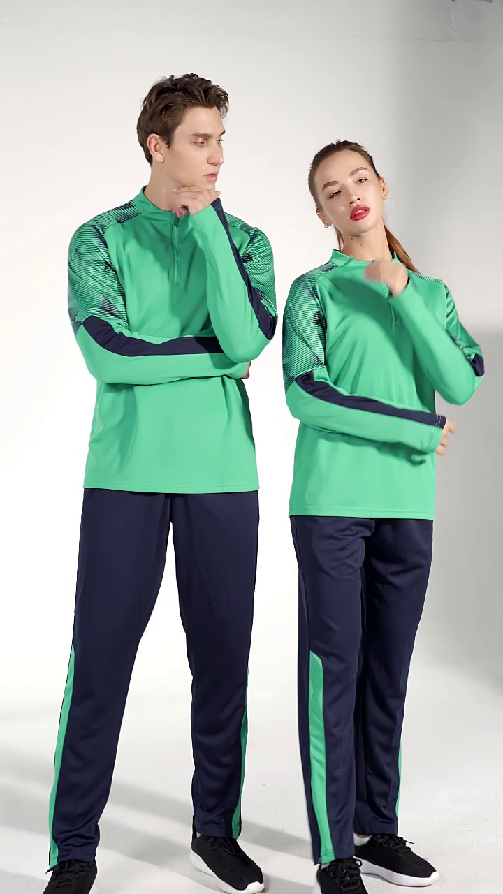 Adult Half Zipper Polyester Long Sleeve Tracksuit Set