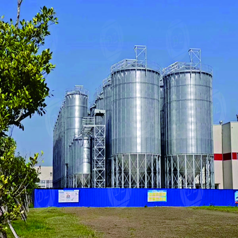 Silos for mortar preparation