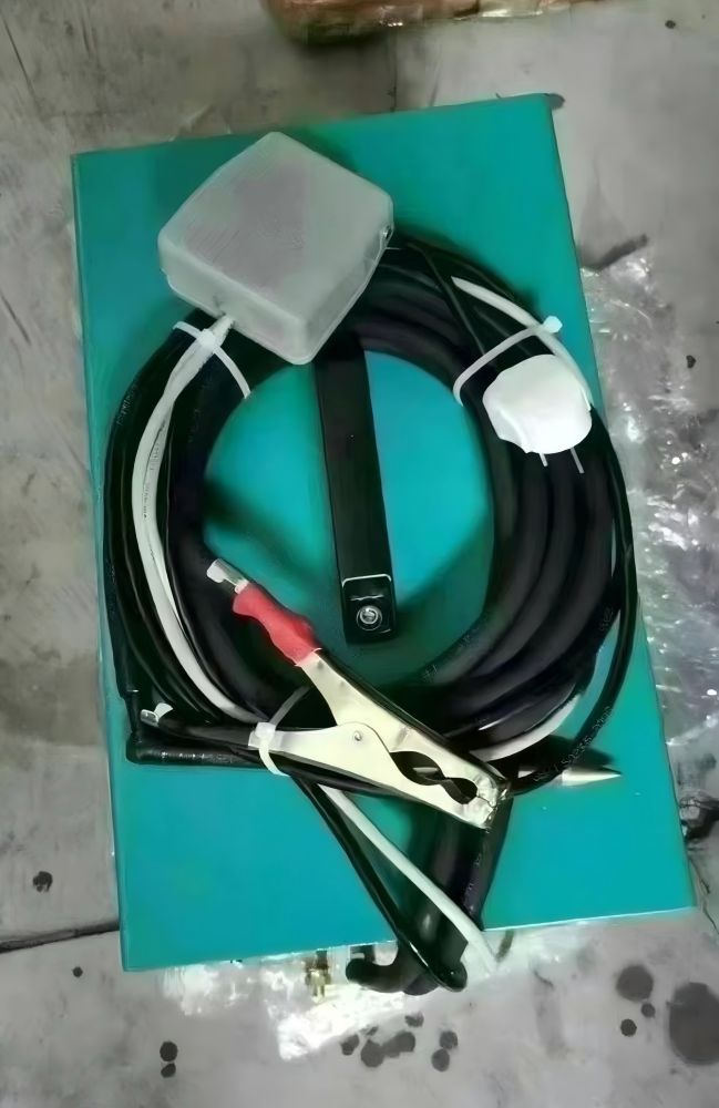 Easy operation pulp mould spot melding machine