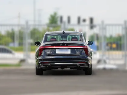 HongQi H5 2025 2.0T Auto Qixiang