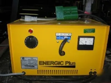 48v Forklift Battery Charger With 24v Voltage And 100ah Rated Cpacity For Large Ev