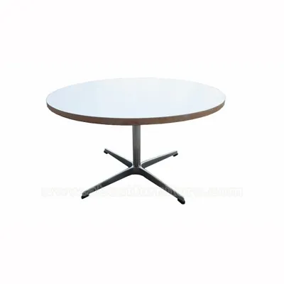 Arne Jacobsen Coffee Table