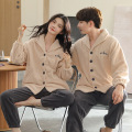 588/5000 Autumn winter new thick and plush pajamas