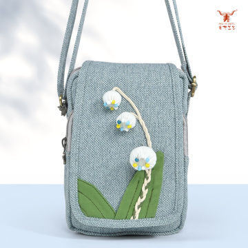 Bolso bandolera tejido con flores Bellflower