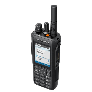 Motorola R7 Digital Portable Radio