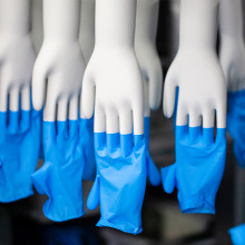 FDA CE Powder free Nitrile medical gloves