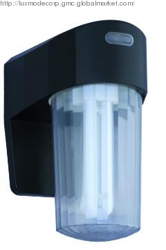 LO015-11 Outdoor Lamp
