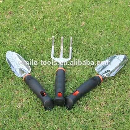 Ergonomic Garden Tools: Hand Trowels and Rakes