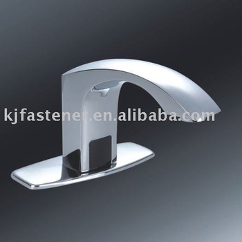 Automatic electronic sensor faucet