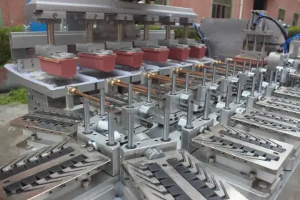 6 Color Lego Toys Printer for Doll Eyes - Automated Pen Pad Printing Machine