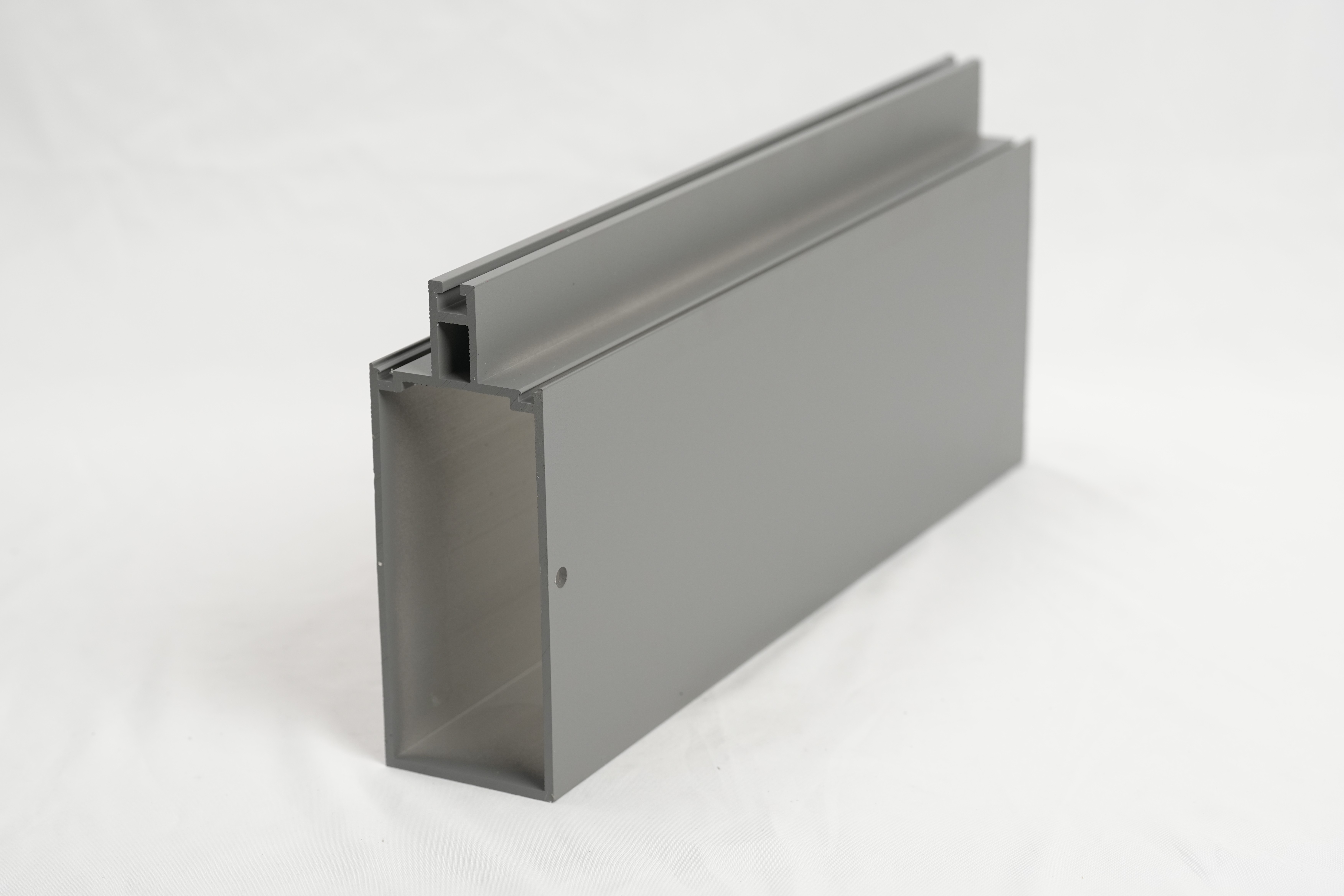 Structural curtain wall profiles