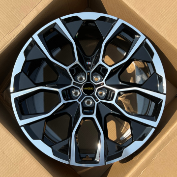 Custom Forged Wheels Model 5730F: 22 Inch, 5-112 PCD, 9.5/10.5J Staggered Black Wheels for BMW X7