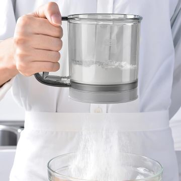 Hand-Held Double Layer Flour Sifter Strainer for Baking Supplies