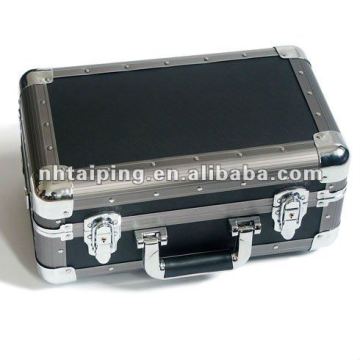 Heavy-duty aluminum tool/equipment case